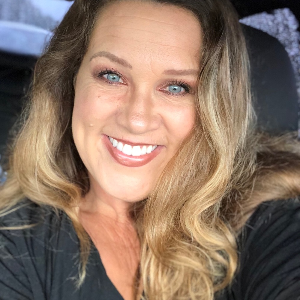 Meet your Posher, Kristin